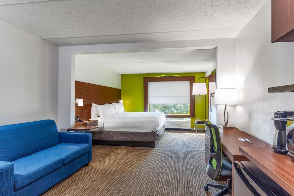 Holiday Inn Express & Suites Augusta West - Ft Gordon Area By Ihg Eksteriør billede
