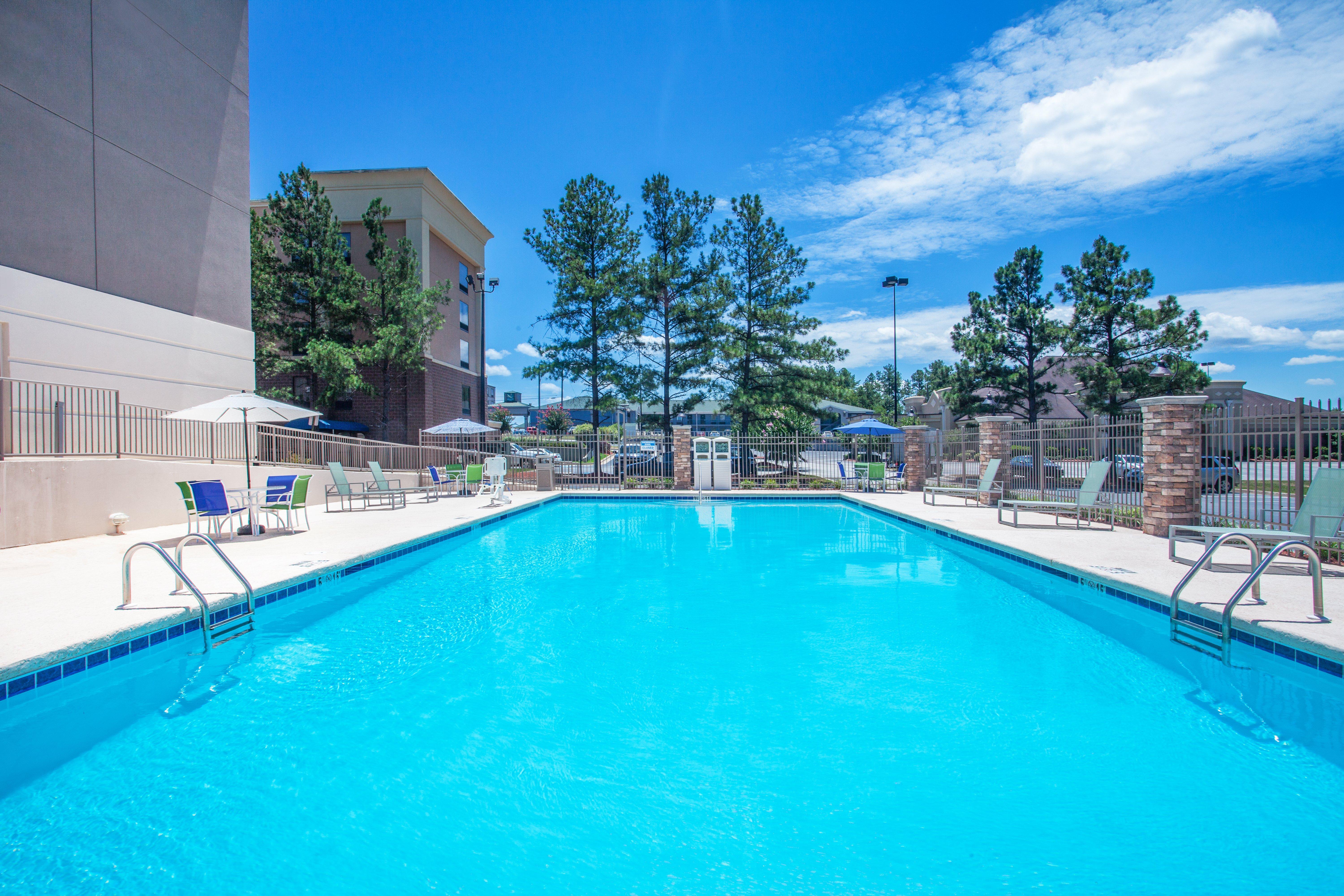 Holiday Inn Express & Suites Augusta West - Ft Gordon Area By Ihg Eksteriør billede